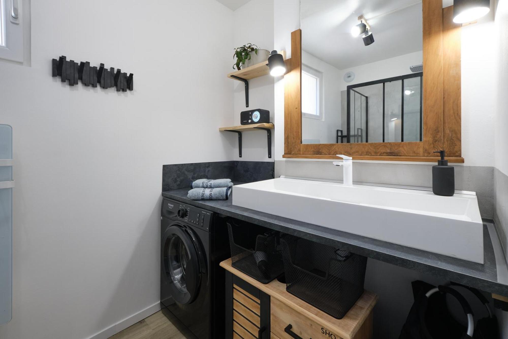 Magnifique*T4*Centre Ville*Wifi*Billard*Netflix* Лиму Екстериор снимка