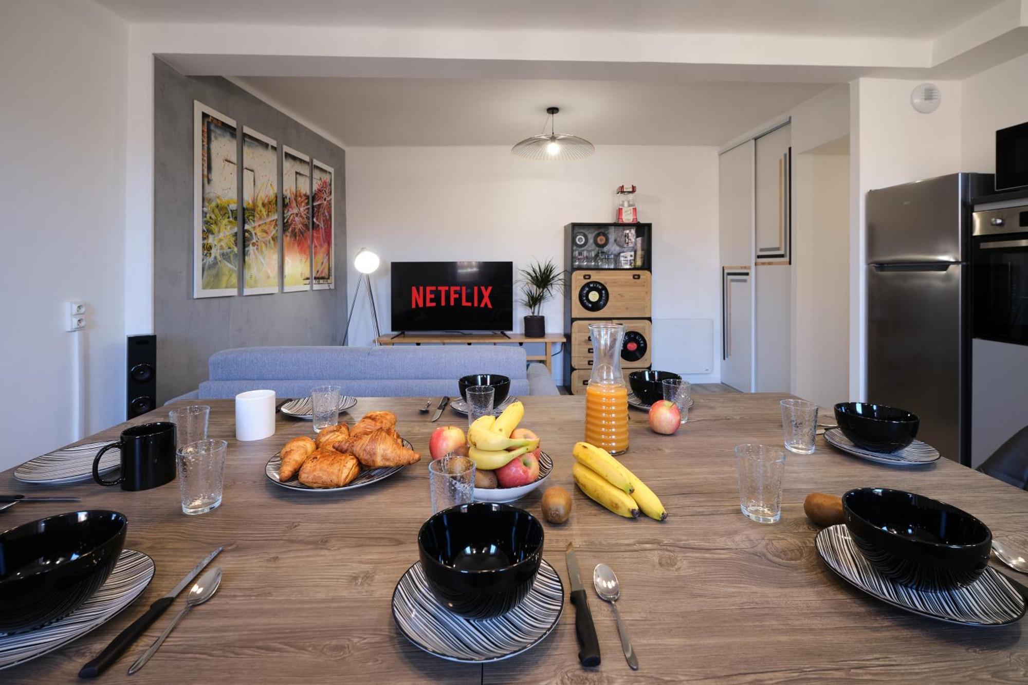Magnifique*T4*Centre Ville*Wifi*Billard*Netflix* Лиму Екстериор снимка