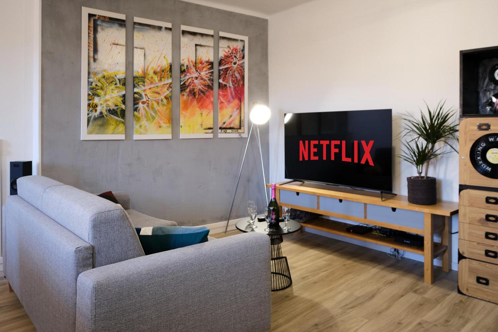 Magnifique*T4*Centre Ville*Wifi*Billard*Netflix* Лиму Екстериор снимка